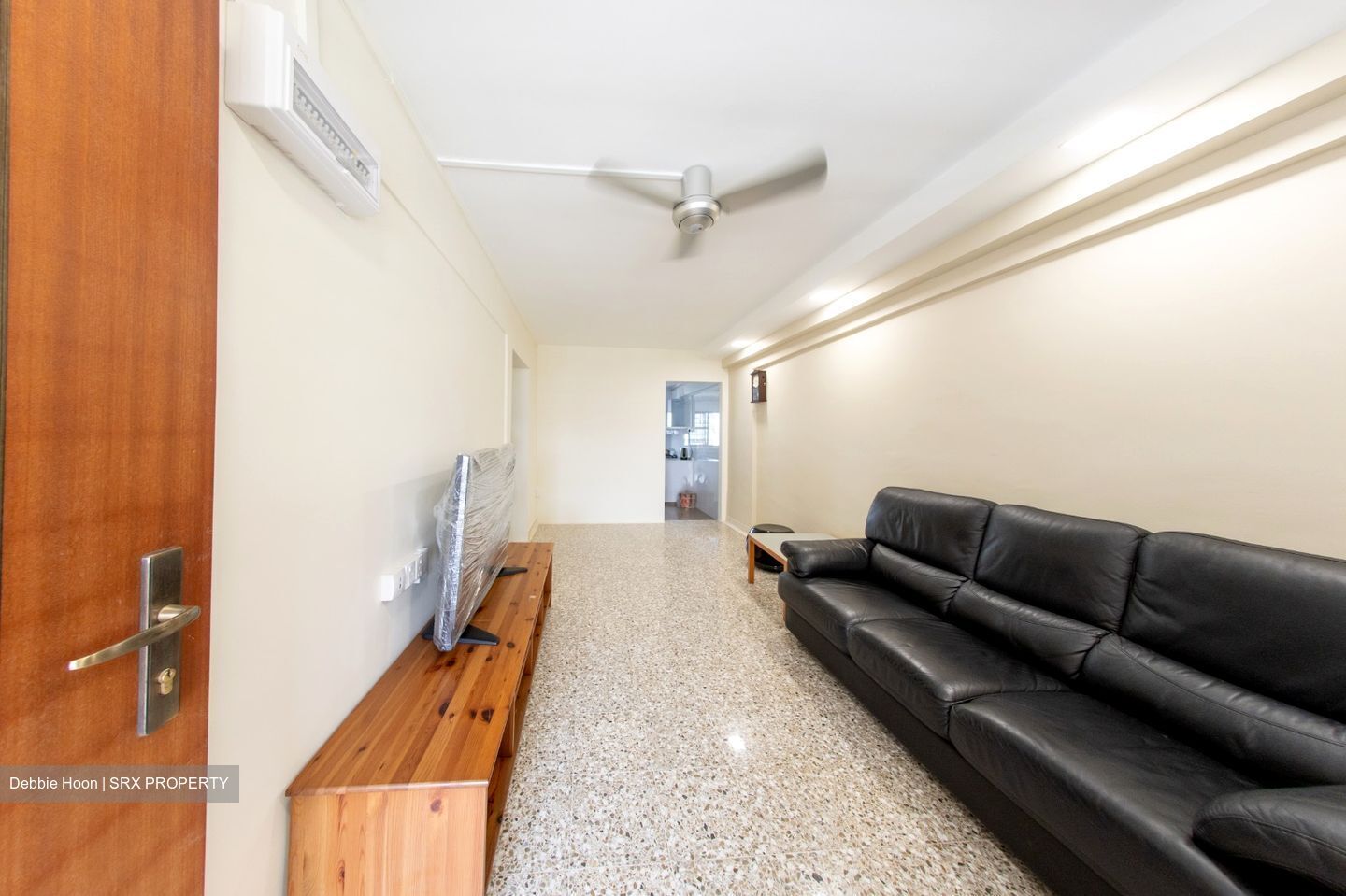 Jurong East Street 13 thumbnail photo